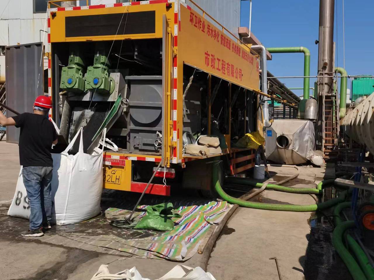 门头沟淤泥压干处理